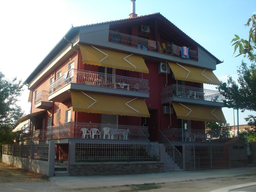 Villa Eleni Офринио Экстерьер фото